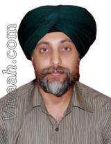 okaxn  : Gursikh (Punjabi)  from  New Delhi