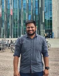 VHD5441  : Brahmin (Tamil)  from  Fribourg