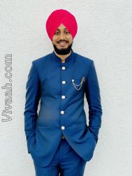 VHE7082  : Arora (Punjabi)  from  Ludhiana