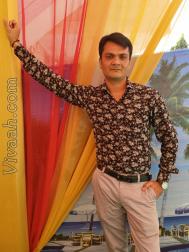 VHE9738  : Patel Kadva (Gujarati)  from  Ahmedabad