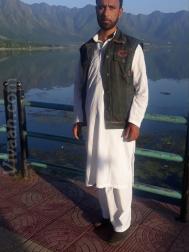 VHF4732  : Rajput (Kashmiri)  from  Srinagar