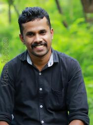 VHG3795  : Nair (Malayalam)  from  Palakkad