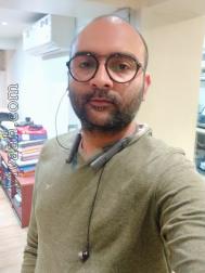 VHG6998  : Brahmin (Marwari)  from  Shillong