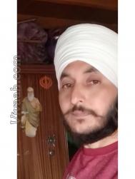 VHJ1441  : Gursikh (Punjabi)  from  Baramula