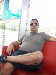 VHK0530  : Arora (Punjabi)  from  Munich