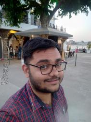 VHK4182  : Panchal (Gujarati)  from  Ahmedabad