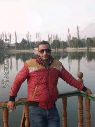 VHK4823  : Hanafi (Kashmiri)  from  Srinagar