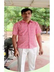 VHM2883  : Gounder (Tamil)  from  Coimbatore