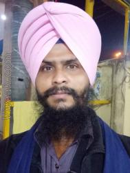 VHN1665  : Gursikh (Punjabi)  from  Indore