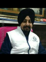 VHO7279  : Arora (Punjabi)  from  New Delhi