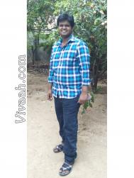 VHO8423  : Adi Dravida (Tamil)  from  Salem (Tamil Nadu)