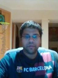 VHR5807  : Vaishnav Vania (Gujarati)  from  Bartlett (Illinois)
