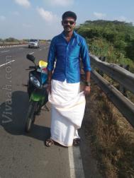 VHR8500  : Nair (Malayalam)  from  Chennai