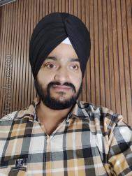 VHU4241  : Ramgharia (Punjabi)  from  West Delhi