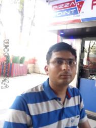 VHV3301  : Vaishnav Vania (Gujarati)  from  Ahmedabad