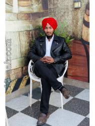 VHY1320  : Gursikh (Punjabi)  from  Amritsar