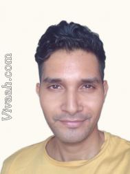 VHY6821  : Yadav (Hindi)  from  South Delhi