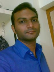 VID5846  : Mochi (Gujarati)  from  Surat