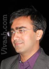 VIE3071  : Meru Darji (Gujarati)  from  Rajkot