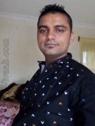 VIK5827  : Patel (Gujarati)  from  Borsad