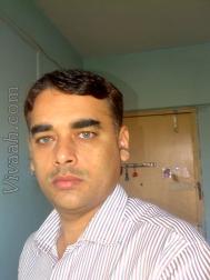 VIR6735  : Brahmin Saryuparin (Bhojpuri)  from  Mumbai