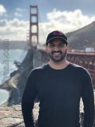 VIT7308  : Vaishnav Vania (Gujarati)  from  Los Angeles (California)