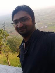 VIT8719  : Brahmin (Tamil)  from  Chennai