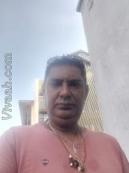 VVA2969  : Vaish (French)  from  Curepipe