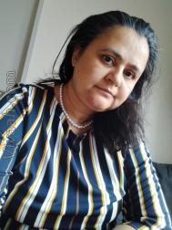 VVA5977  : Prajapati (Gujarati)  from  Ahmedabad