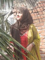 VVB0478  : Bengali (Bengali)  from  Dhaka