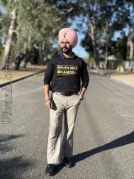 VVB0903  : Majabi (Punjabi)  from  Adelaide