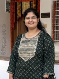 VVB0997  : Baniya (Gujarati)  from  Ahmedabad