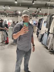 VVB1856  : Yadav (Hindi)  from  Lucknow