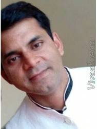 VVB2327  : Brahmin Kanyakubja (Hindi)  from  Aligarh