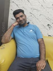 VVB3405  : Scheduled Caste (Hindi)  from  Central & Old Delhi