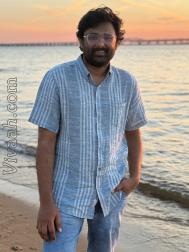 VVB3986  : Brahmin (Telugu)  from  Richmond (Virginia)