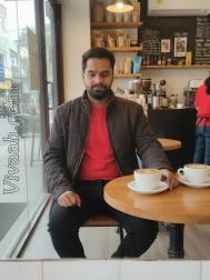 VVB5299  : Brahmin Brahmbhatt (English)  from  Noida