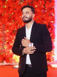 VVB7104  : Sheikh (Hindi)  from  Ranchi