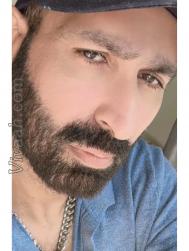 VVB7321  : Unspecified (Punjabi)  from  London (England)