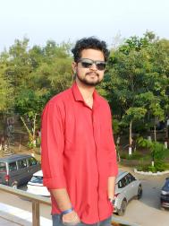 VVB8005  : Yadav (Hindi)  from  Indore