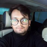 VVB8066  : Malik (Hindi)  from  Vadodara