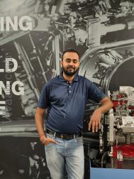 VVB8324  : Brahmin (Hindi)  from  Kolkata