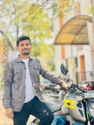 VVB8966  : Chambhar (Marathi)  from  Jalna