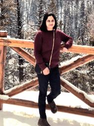 VVB9601  : Khatri (Hindi)  from  Winnipeg