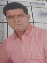 VVB9878  : Maharashtrian (Marathi)  from  Surat