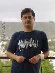 VVC0425  : Sindhi-Larkana (Sindhi)  from  Gandhidham