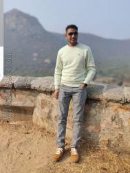 VVC7577  : Other (Hindi)  from  New Delhi