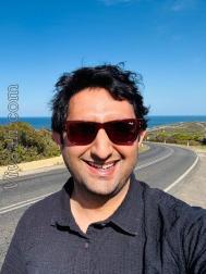 VVC7692  : Khatri (Hindi)  from  Melbourne