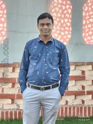 VVE2417  : Patel Leva (Gujarati)  from  Surat