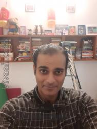 VVF1276  : Unspecified (Hindi)  from  South Delhi